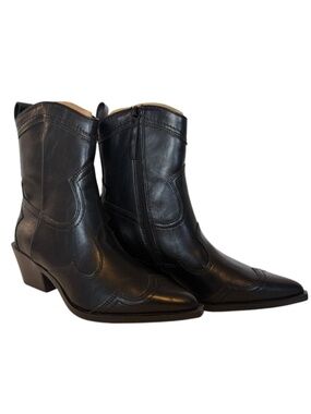 Madden Girl - Women's Swifty Western Ankle Boots **New NO BOX**